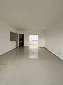 Casa com 3 Quartos à venda, 200m² no Jardim Itamarati, Botucatu