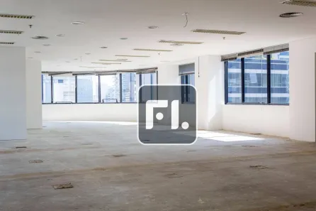 Sala Comercial para alugar, 224m² no Cidade Monções, São Paulo