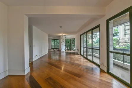 Apartamento com 3 Quartos à venda, 210m² no Vila Nova Conceição, São Paulo