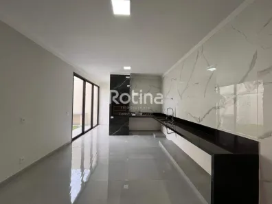 Casa com 3 Quartos à venda, 186m² no Alto Umuarama, Uberlândia