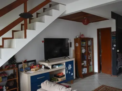 Sobrado com 2 Quartos à venda, 62m² no Ingleses do Rio Vermelho, Florianópolis