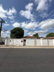 Imóvel Comercial com 3 Quartos para alugar, 583m² no Piçarreira, Teresina