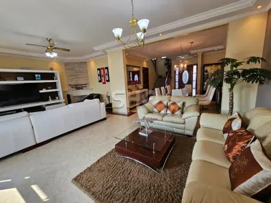 Casa com 4 Quartos à venda, 246m² no Jardim Virginia Bianca, São Paulo
