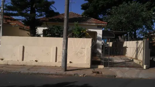 Imóvel Comercial com 3 Quartos à venda, 156m² no Vila Santa Maria (Vila Xavier), Araraquara