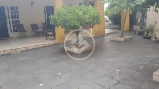Casa com 3 Quartos à venda, 280m² no Jardim Califórnia, Cuiabá