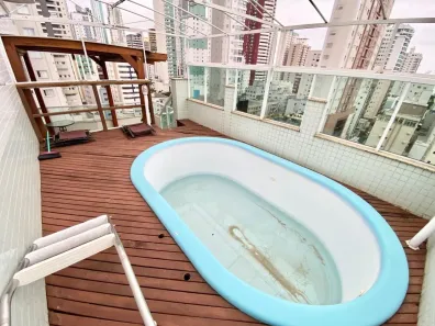Cobertura com 3 Quartos para alugar, 180m² no Centro, Balneário Camboriú