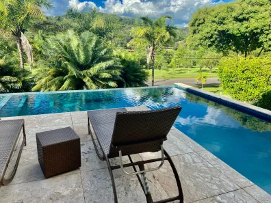 Casa de Condomínio com 4 Quartos à venda, 512m² no Residencial Aldeia do Vale, Goiânia