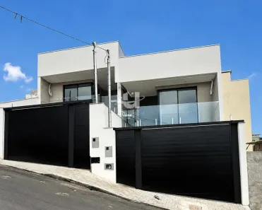 Casa com 3 Quartos à venda, 12m² no São Pedro, Juiz de Fora