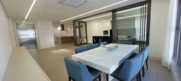 Apartamento com 3 Quartos para alugar, 207m² no Santa Rosa, Londrina