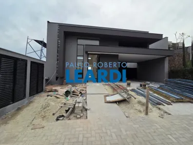 Casa de Condomínio com 3 Quartos à venda, 170m² no Cézar de Souza, Mogi das Cruzes