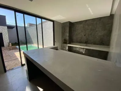 Casa com 3 Quartos à venda, 172m² no Cidade Jardim, Uberlândia