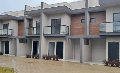Casa de Condomínio com 3 Quartos à venda, 79m² no Pinheirinho, Curitiba