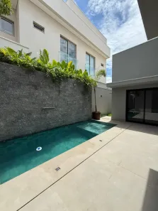 Casa de Condomínio com 3 Quartos à venda, 244m² no Petrópolis, Várzea Grande