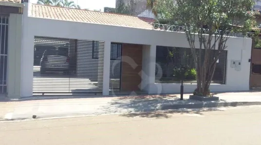Casa com 4 Quartos à venda, 286m² no Bandeirantes, Londrina