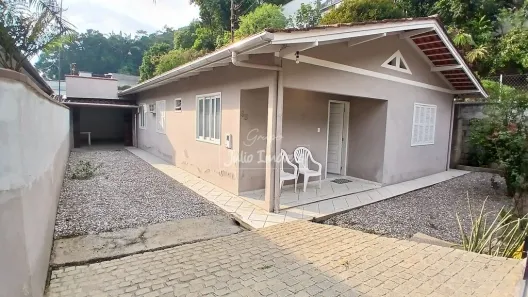 Casa com 4 Quartos à venda, 140m² no São Pedro, Brusque