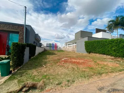 Lote/Terreno à venda, 360m² no Residencial Condomínio Jardim Veneza, Senador Canedo
