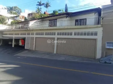 Casa com 3 Quartos à venda, 189m² no Centro, São José