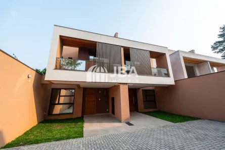 Casa de Condomínio com 3 Quartos à venda, 130m² no Ahú, Curitiba