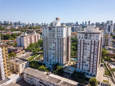 Apartamento com 3 Quartos para alugar, 107m² no Passo da Areia, Porto Alegre