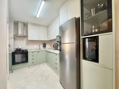Apartamento com 3 Quartos à venda, 95m² no Centro, Balneário Camboriú