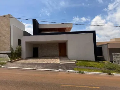 Casa de Condomínio com 4 Quartos à venda, 230m² no Condomínio Residencial Grand Trianon, Anápolis