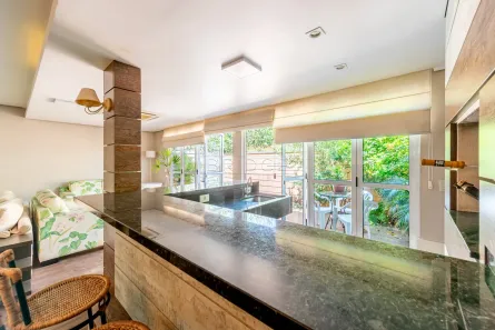 Casa de Condomínio com 3 Quartos à venda, 212m² no Jardim Carvalho, Porto Alegre