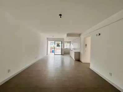 Apartamento com 2 Quartos para alugar, 80m² no João Paulo, Florianópolis