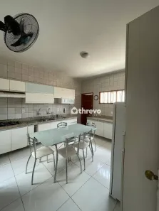 Casa com 4 Quartos à venda, 474m² no São Pedro, Teresina