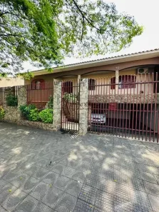 Casa com 4 Quartos à venda, 264m² no Jardim Tropical, Maringá