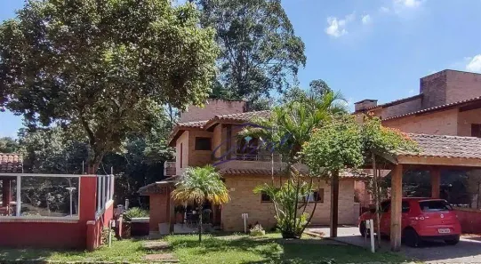 Casa de Condomínio com 3 Quartos à venda, 400m² no Chácara dos Lagos, Carapicuíba