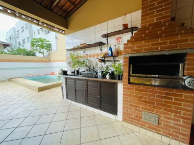 Casa com 3 Quartos à venda, 286m² no Jardim Camburi, Vitória