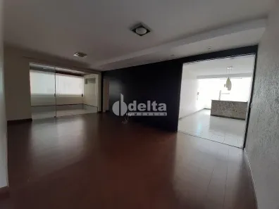 Apartamento com 3 Quartos à venda, 189m² no Fundinho, Uberlândia
