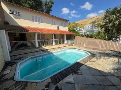 Casa com 3 Quartos à venda, 360m² no Centro, Nova Iguaçu