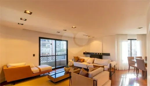 Apartamento com 3 Quartos à venda, 180m² no Vila Mariana, São Paulo