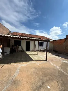 Casa com 2 Quartos à venda, 200m² no Arapoanga, Brasília