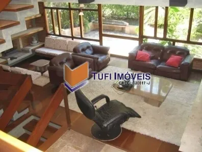 Casa com 3 Quartos para alugar, 308m² no Rolinópolis, São Paulo