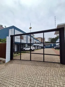 Sobrado com 2 Quartos à venda, 62m² no Charqueadas, Caxias do Sul