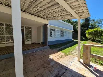 Casa com 4 Quartos para alugar, 130m² no Araras, Petrópolis