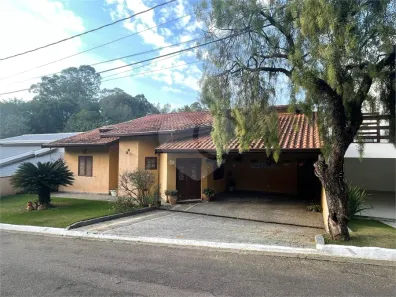 Casa de Condomínio com 3 Quartos à venda, 220m² no Villaggio Capríccio, Louveira