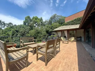Casa de Condomínio com 3 Quartos para alugar, 355m² no Palos Verdes, Carapicuíba