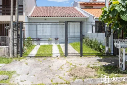 Casa com 2 Quartos à venda, 57m² no Hípica, Porto Alegre