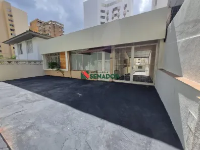 Imóvel Comercial com 8 Quartos para alugar, 243m² no Centro, Londrina