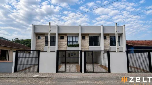 Casa com 3 Quartos à venda, 99m² no Valparaiso, Blumenau