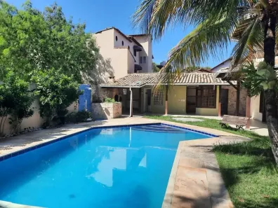 Casa com 4 Quartos para alugar, 329m² no Camboinhas, Niterói