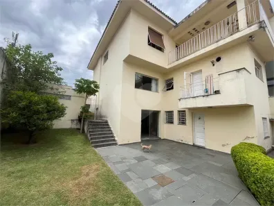 Sobrado com 4 Quartos para alugar, 373m² no Jardim São Paulo(Zona Norte), São Paulo