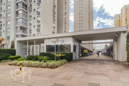 Apartamento com 3 Quartos à venda, 81m² no Passo da Areia, Porto Alegre