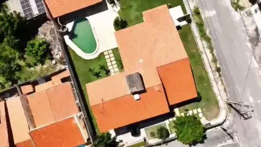 Imóvel Comercial com 4 Quartos à venda, 330m² no Vicente Pinzon, Fortaleza