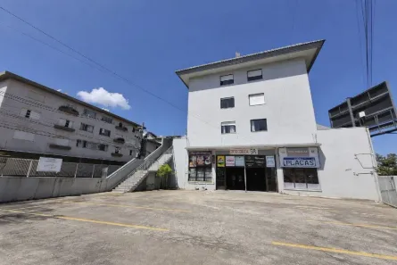 Casa de Condomínio com 2 Quartos para alugar, 101m² no De Lazzer, Caxias do Sul