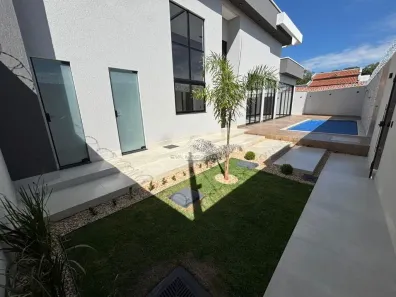Casa com 3 Quartos à venda, 155m² no Residencial Canadá, Goiânia