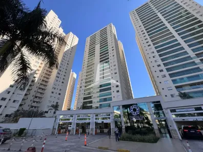 Apartamento com 3 Quartos para alugar, 128m² no Sul, Brasília